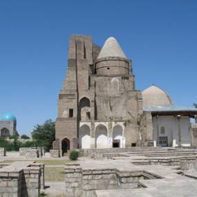 Jahongir Mausoleum